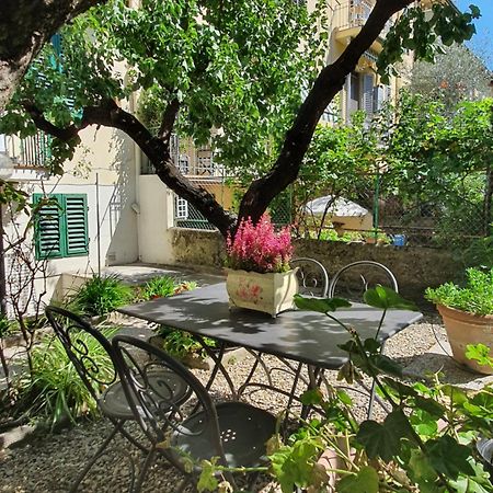 Villino La Rosa Antica Apartment Флоренция Екстериор снимка