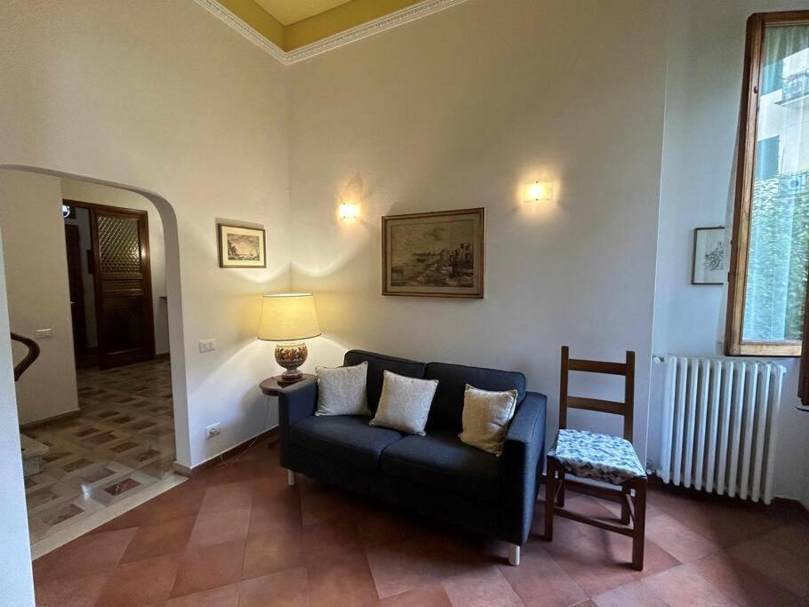 Villino La Rosa Antica Apartment Флоренция Екстериор снимка